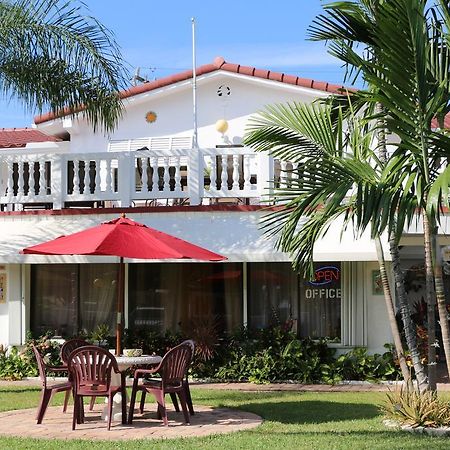 Breakaway Inn Guest House Lauderdale-by-the-Sea Екстер'єр фото