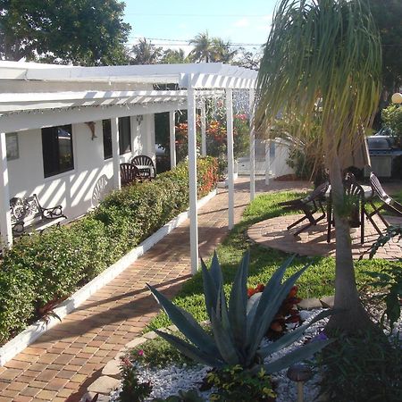 Breakaway Inn Guest House Lauderdale-by-the-Sea Екстер'єр фото