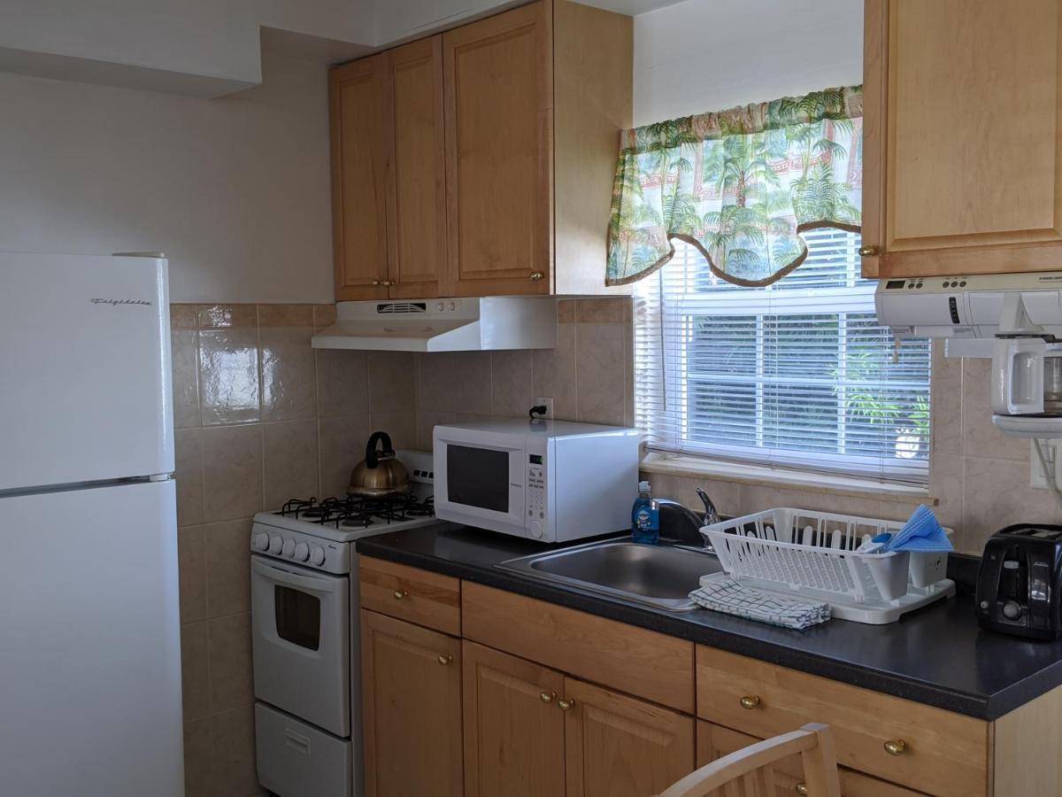 Breakaway Inn Guest House Lauderdale-by-the-Sea Екстер'єр фото